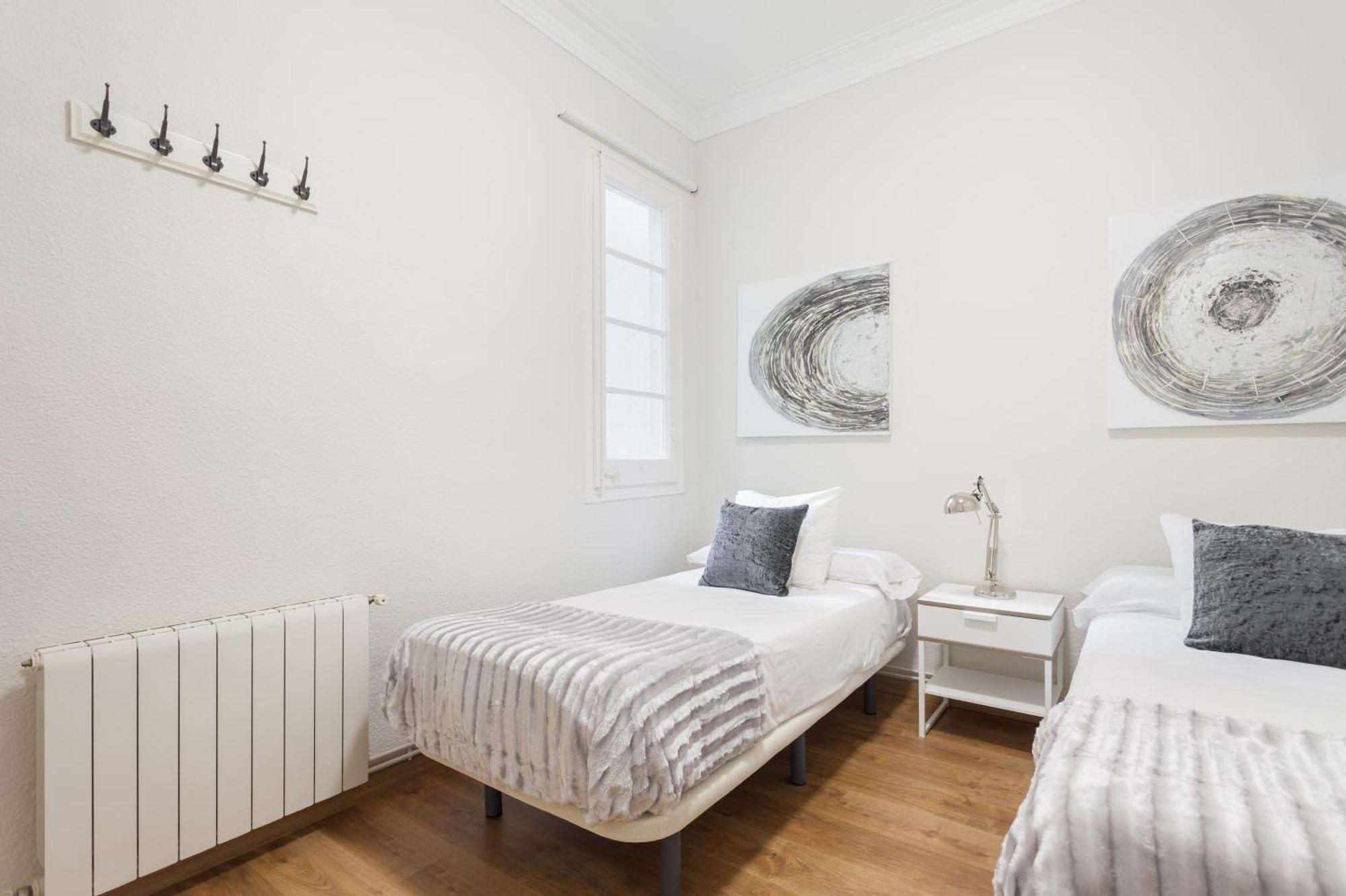 Art House Fira Apartments Barcelona Ngoại thất bức ảnh