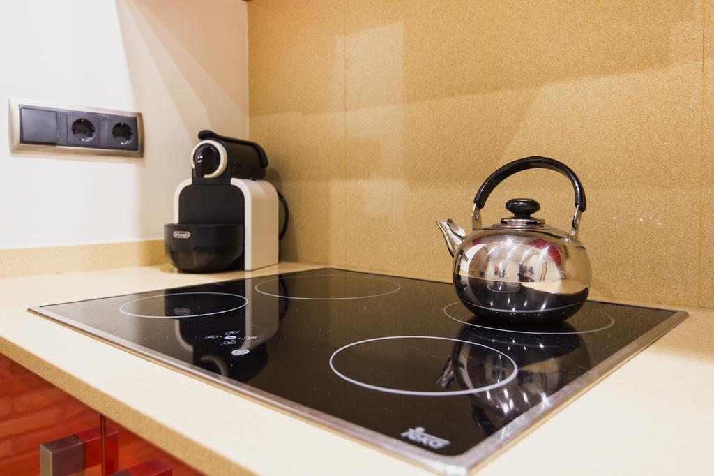 Art House Fira Apartments Barcelona Ngoại thất bức ảnh