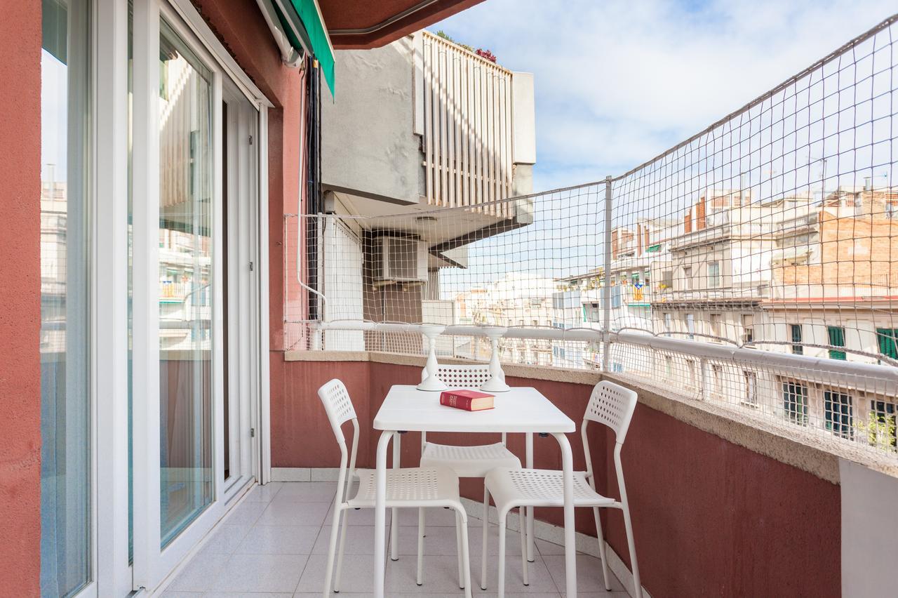 Art House Fira Apartments Barcelona Ngoại thất bức ảnh