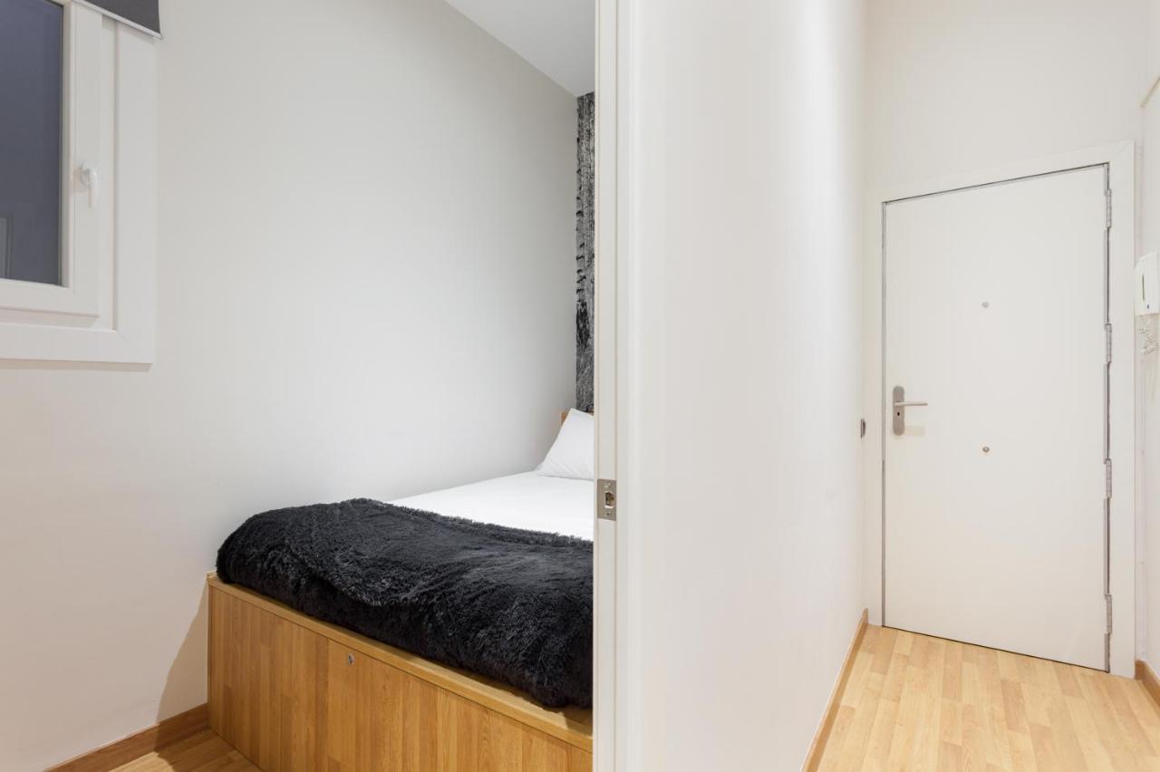 Art House Fira Apartments Barcelona Ngoại thất bức ảnh