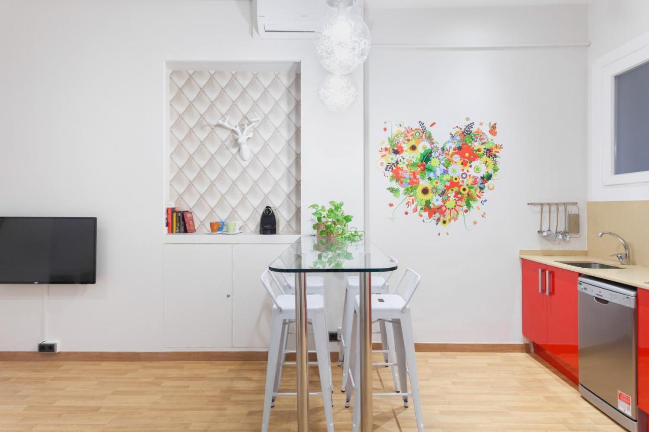 Art House Fira Apartments Barcelona Ngoại thất bức ảnh