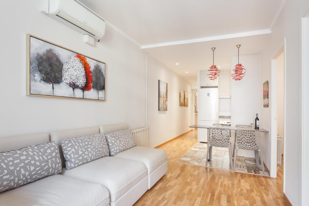 Art House Fira Apartments Barcelona Ngoại thất bức ảnh