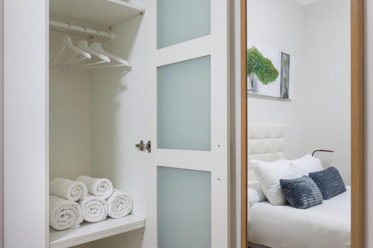 Art House Fira Apartments Barcelona Ngoại thất bức ảnh