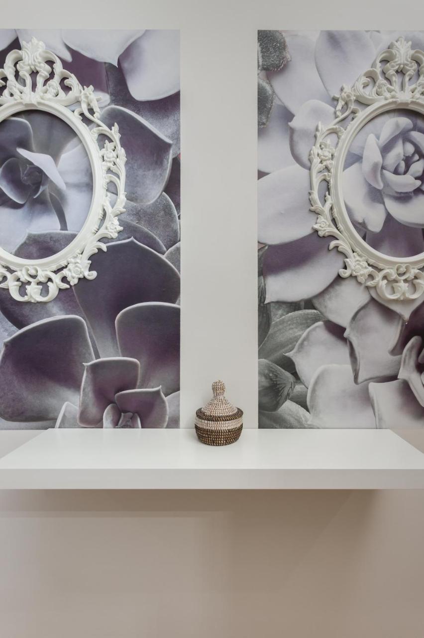 Art House Fira Apartments Barcelona Ngoại thất bức ảnh