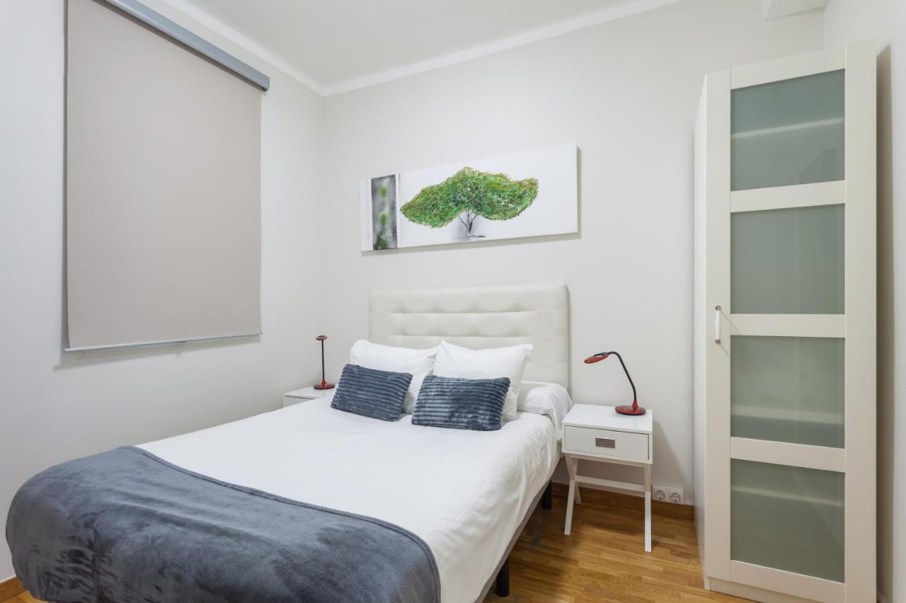 Art House Fira Apartments Barcelona Ngoại thất bức ảnh