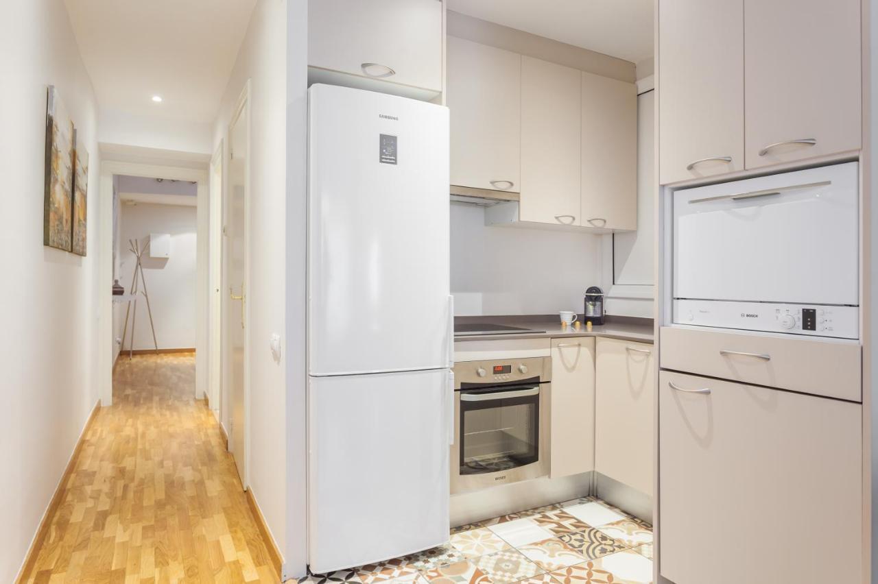Art House Fira Apartments Barcelona Ngoại thất bức ảnh